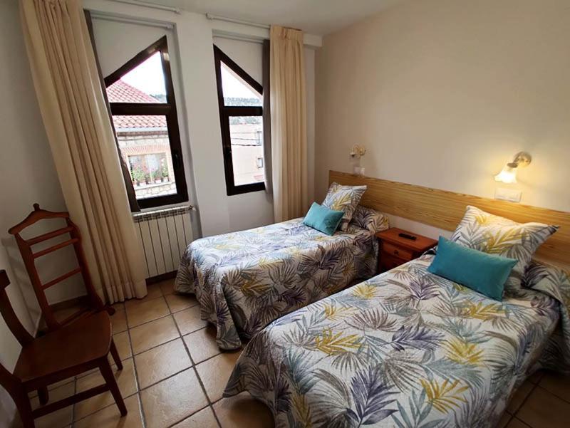 Royuela Hostal