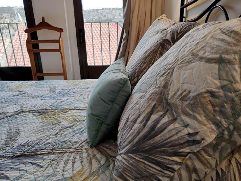 Pensión Royuela Hostal